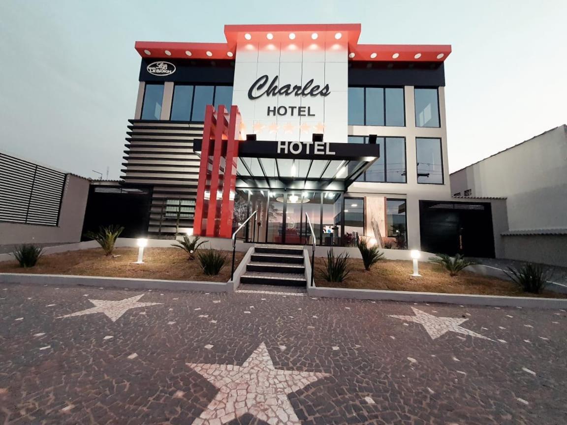 Charles Hotel Pôrto Ferreira Kültér fotó